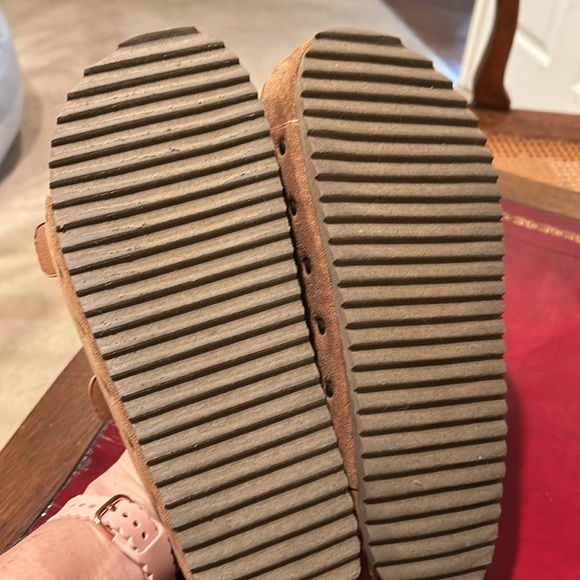 Hey Girl by Corkys Wannabe platform sandal size 9. - Picture 7 of 8